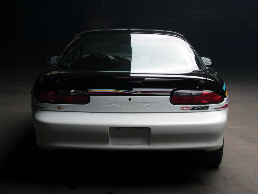  Chevrolet Camaro Z28 Indy 500 Pace Car 1993 года  (фото 10 из 11)